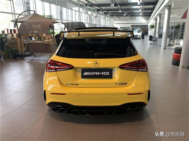 奔驰a45 amg，公认最强的钢炮奔驰amga45