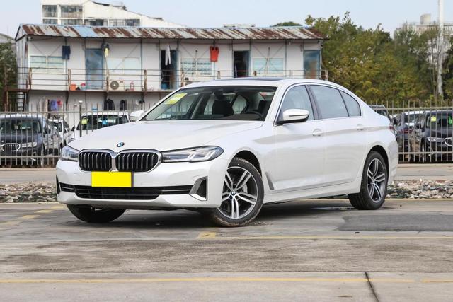 新BMW5系标准轴距版，新宝马5系标轴实拍