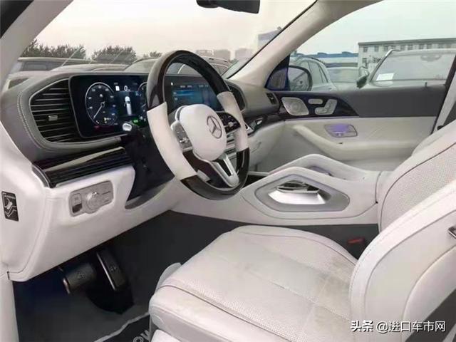 迈巴赫奔驰gls600图片大全，解析奔驰迈巴赫GLS600