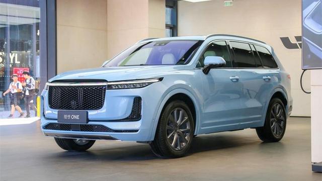 40万左右的车排行榜suv，随意一款开出去都很养眼