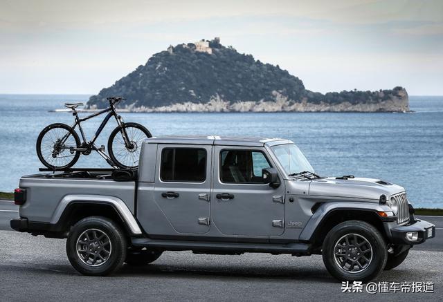 jeep车价格新款，Jeep角斗士上市售价50.99万元