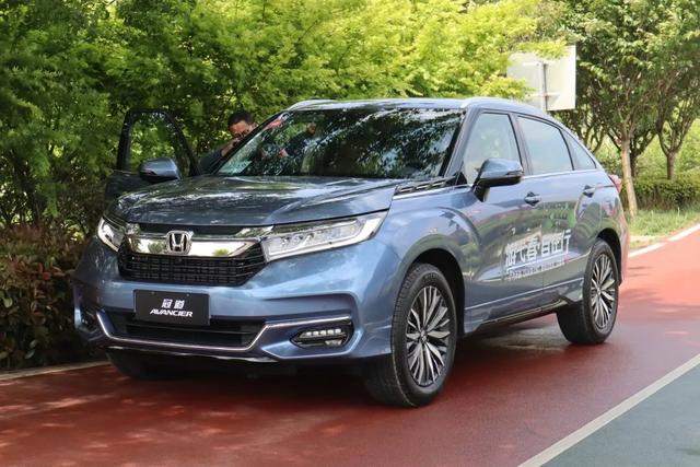 20万至30万的suv哪款好？4款外观时尚动力充沛合资中型suv