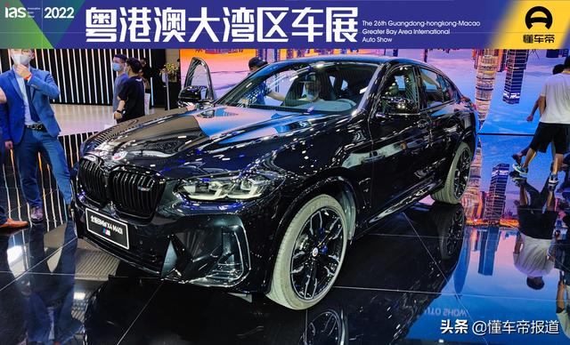 2022款宝马x4报价及图片，宝马x4m40i值得购买吗？