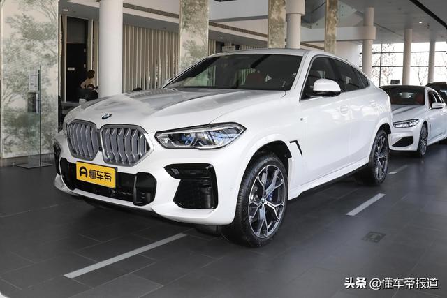 宝马x6报价2022款价格图片，新款宝马X6售83.69万元起