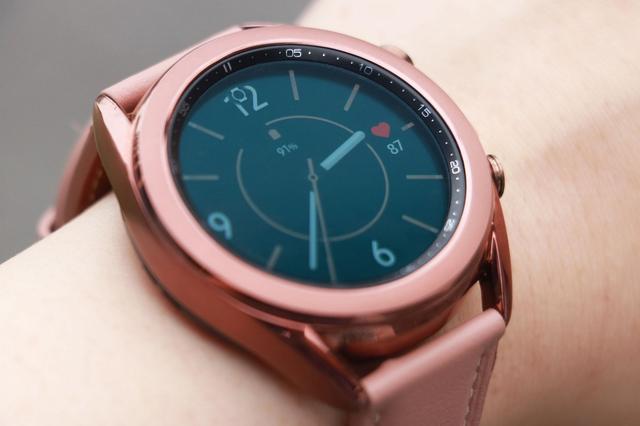 三星watch3怎么样？galaxywatch3手表值得入手吗