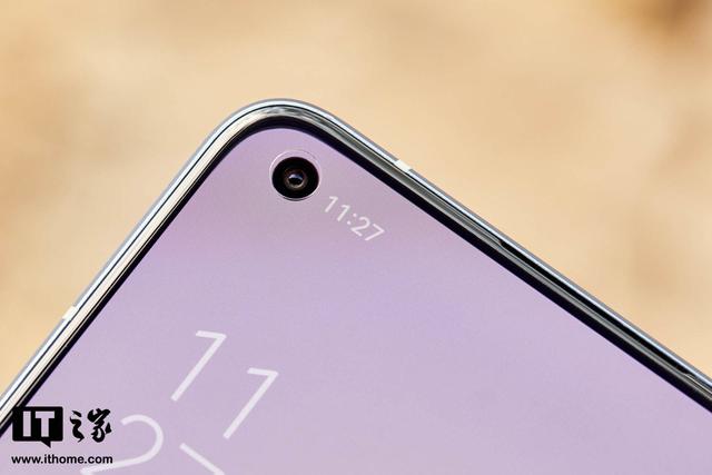 OPPO reno7 pro参数配置，2022年opporeno7pro值得入手吗？