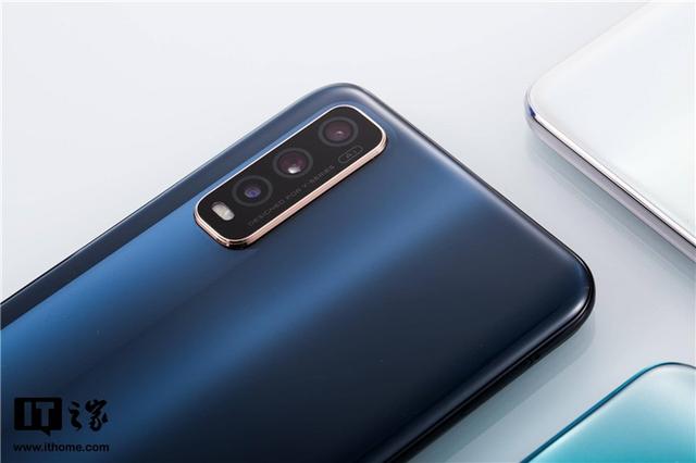 vivo y70s配置参数，vivo y70s 体验测评