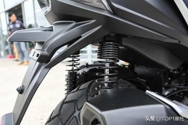 赛艇s350价格，光阳赛艇s350到底值不值得买