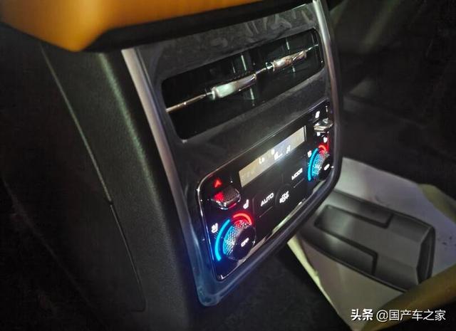 坦克500油耗怎么样？坦克500中大型商务豪华SUV