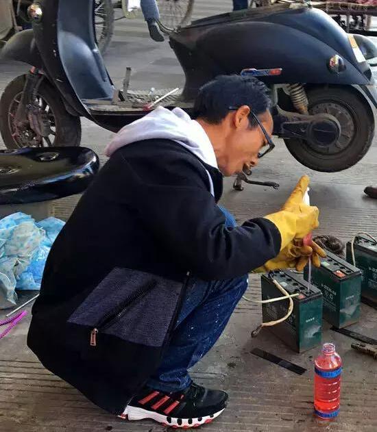 电动车电池修复靠谱吗？电动车电池不耐用加修复液管用吗