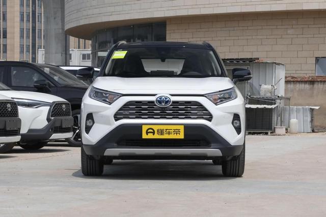 一汽丰田荣放2022款价格图片，rav4荣放多少钱可入手？