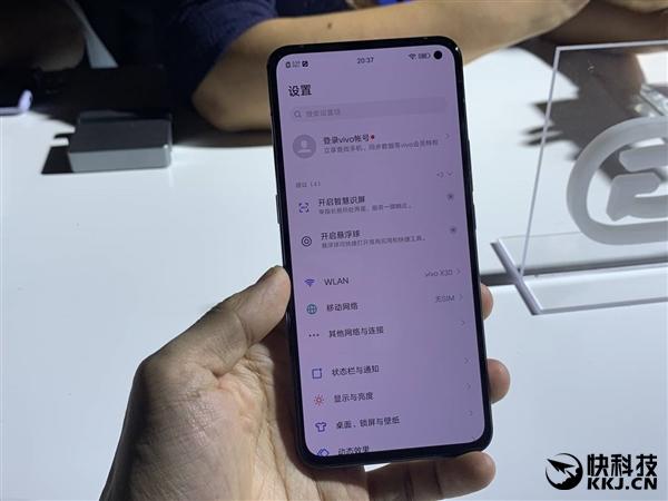 vivo x30配置参数，vivo x30 5g手机值不值得入手