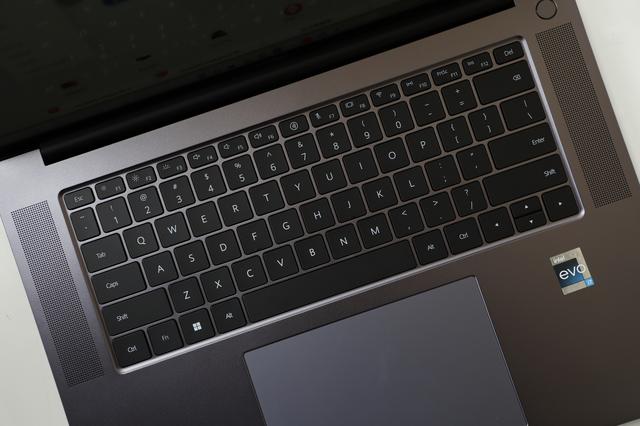 华为matebook16s怎么样？华为matebook 16s值不值得购买