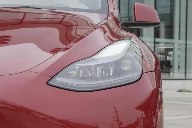 特斯拉价格2022报价图片，特斯拉新款model y 2022款30万