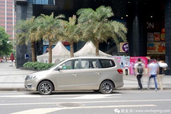 东风风行s500汽车图片及价格，东风风行s500自动挡是什么价位？