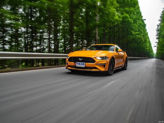 野马汽车跑车价格，2023新一代福特mustang