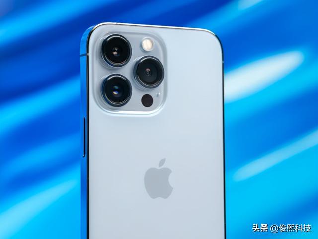 苹果哪个系列的手机好用性价比高？公认最值得入手的三款iphone